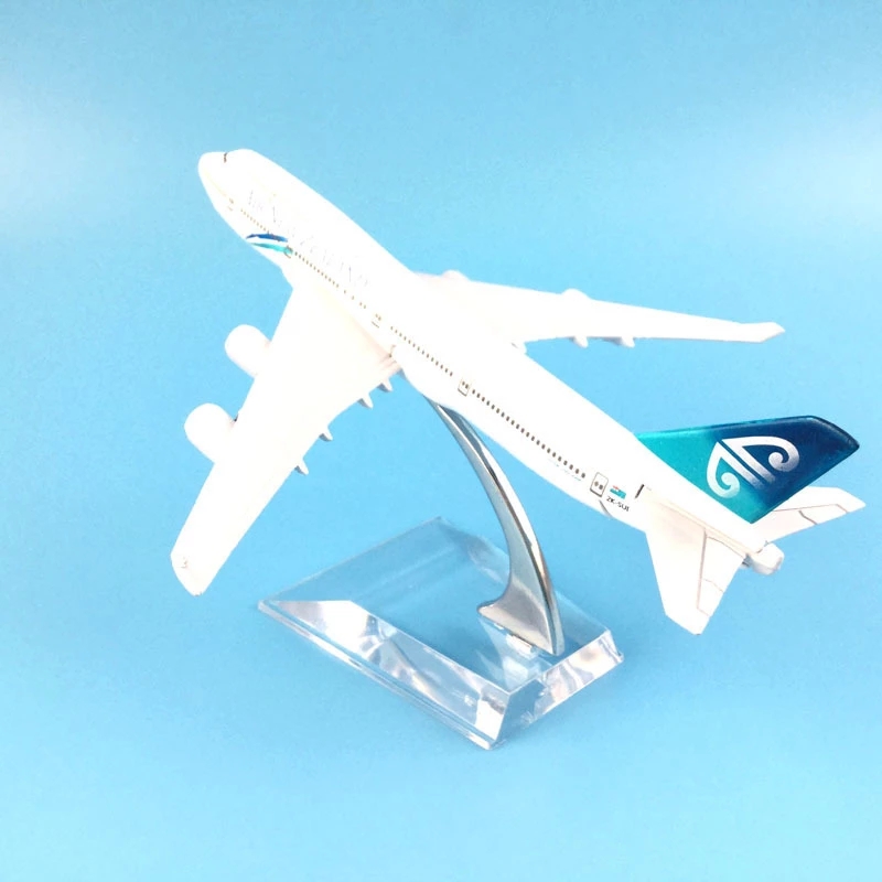 Kids Toys New Zealand - Model Airplanes 1:400 16cm Air New